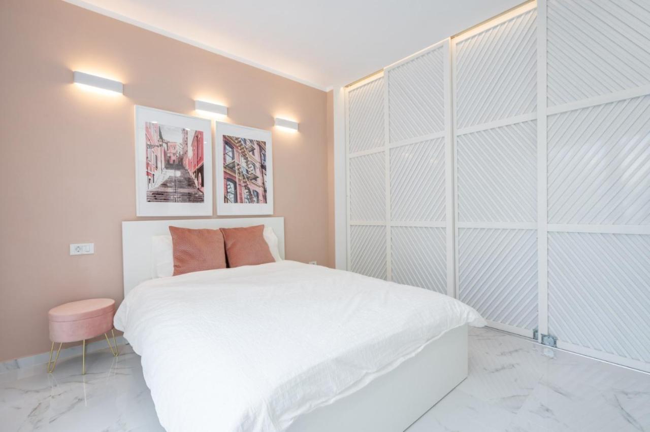 Fantastic City Center Apartment Bukurešť Exteriér fotografie